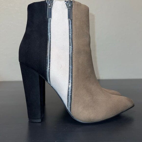 Just Fab Women’s Suede 4" Heel Ankle Booties - Picture 4 of 5